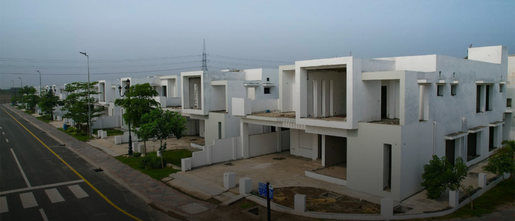 Lahore-Smart-City-Residential-Area-Contemporary-Villas